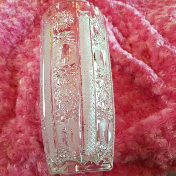 Vintage Bohemian crystal vase from Czech Republic Queen Lace - Picture 15 of 16
